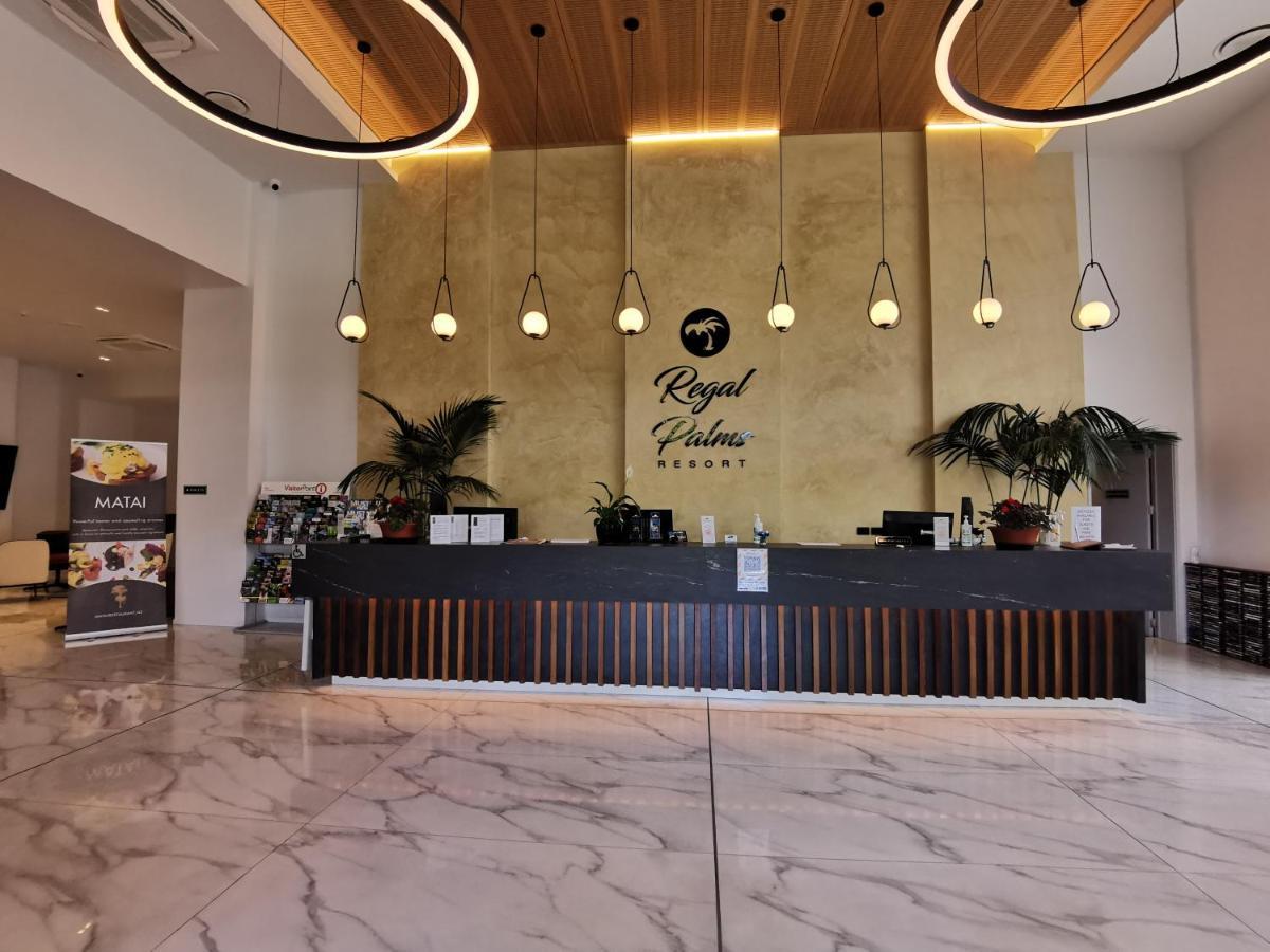Regal Palms Resort Rotorua Dış mekan fotoğraf Royal Palm Hotel