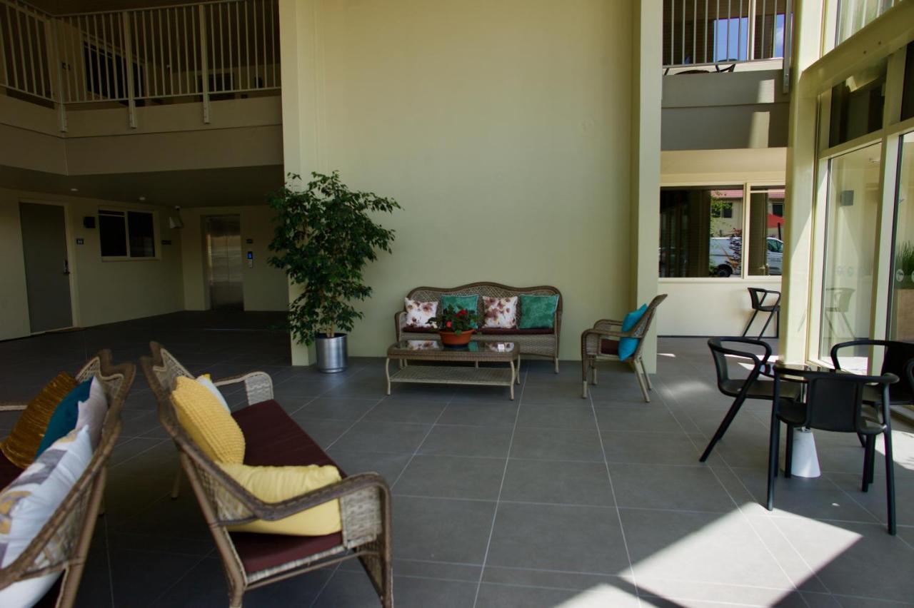 Regal Palms Resort Rotorua Dış mekan fotoğraf The interior of the hotel